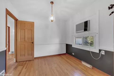 Other - 1210 Mohawk Dr, Elgin, IL 60120 photo 5 of 14