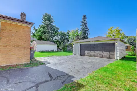 Other - 1210 Mohawk Dr, Elgin, IL 60120 photo 14 of 14