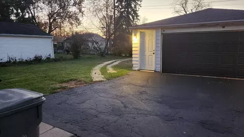 Other - 1210 Mohawk Dr, Elgin, IL 60120 photo 13 of 14
