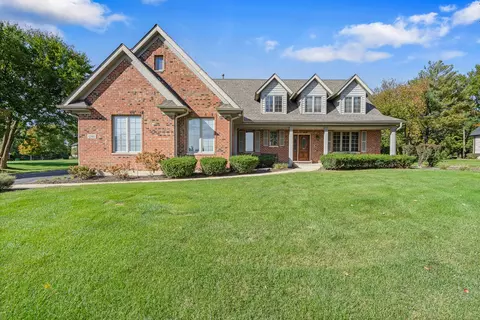 12918 W Hunt Club Ct, Mokena, IL 60448