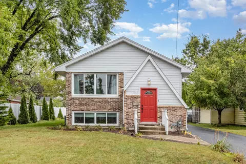 203 Fir St, New Lenox, IL 60451