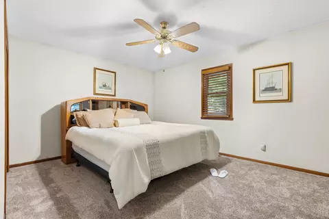 Bedroom - 11264 Cedarbrook Rd, Roscoe, IL 61073 photo 1 of 3