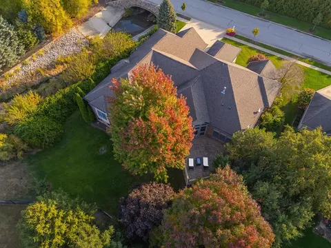 View/Area - 47 Stonebrook Ct, Bloomington, IL 61704 photo 3 of 4