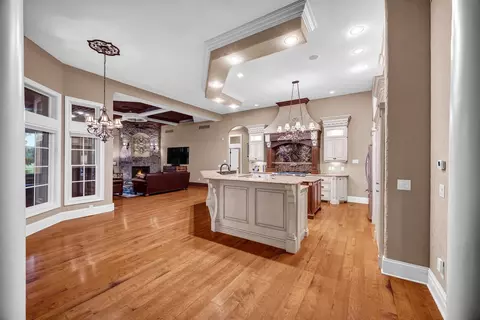Kitchen - 47 Stonebrook Ct, Bloomington, IL 61704 photo 1 of 16