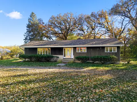 3805 Klasen Rd, Cary, IL 60013