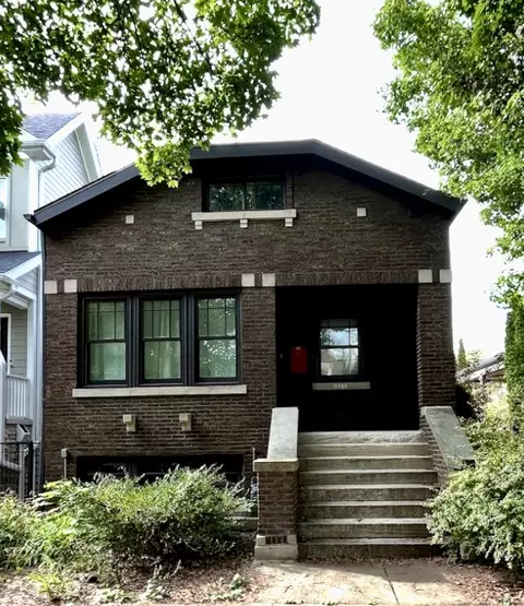 2910 N Seeley Ave, Chicago, IL 60618
