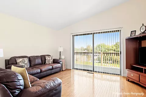 34726 N Mudjekeewis Ter, Mchenry, IL 60051 photo 13