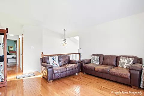 34726 N Mudjekeewis Ter, Mchenry, IL 60051 photo 15