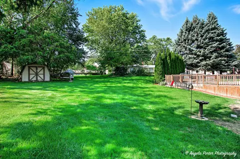 34726 N Mudjekeewis Ter, Mchenry, IL 60051 photo 39