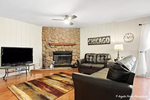 34726 N Mudjekeewis Ter, Mchenry, IL 60051 photo 22