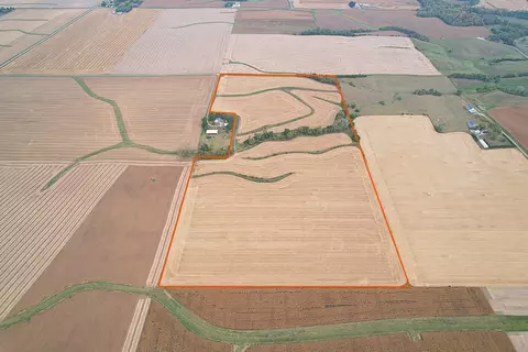 799 1500 Rd, Henry, IL 61537