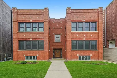 5677 W Higgins Ave, Chicago, IL 60630