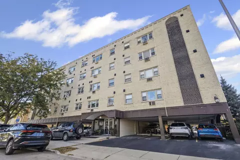 8245 W Belmont Ave #4G, River Grove, IL 60171