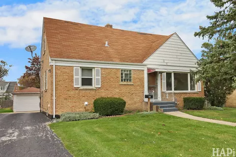 2232 Harrison St, Glenview, IL 60025