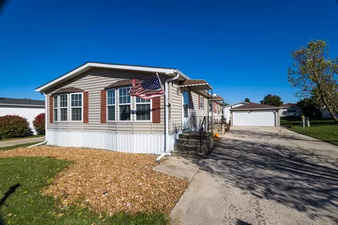 22727 S Butler Ln, Frankfort, IL 60423