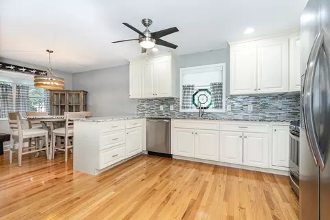 Kitchen - 17 E Charles St, Plano, IL 60545 photo 1 of 2