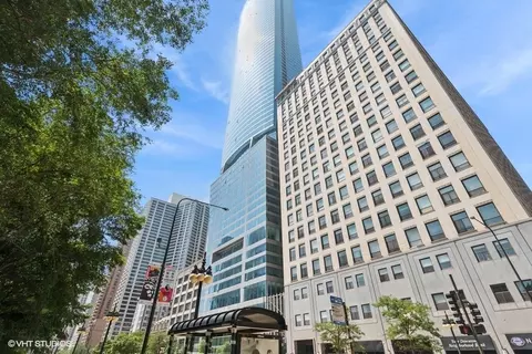 910 S Michigan Ave #1111, Chicago, IL 60605