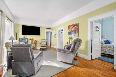 Living - 450 E Pine St, Paxton, IL 60957 photo 2 of 4
