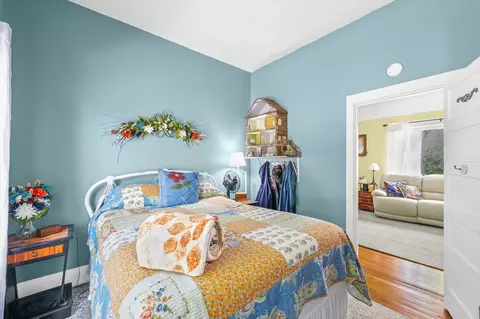 Bedroom - 450 E Pine St, Paxton, IL 60957 photo 4 of 4