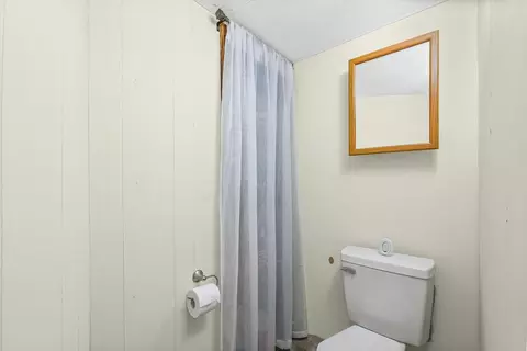 Bath - 450 E Pine St, Paxton, IL 60957 photo 1 of 1