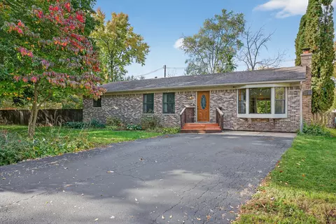 5111 Wonder Woods Dr, Wonder Lake, IL 60097