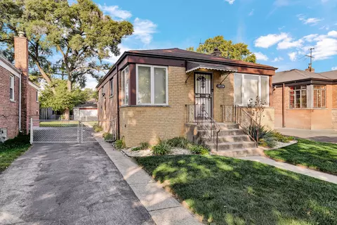 14534 Woodlawn Ave, Dolton, IL 60419