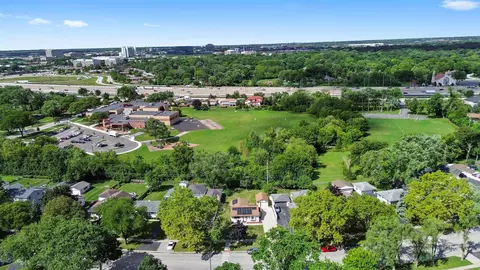 View/Area - 4101 Owl Dr, Rolling Meadows, IL 60008 photo 4 of 5