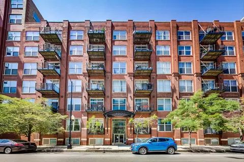 420 S Clinton St #414A, Chicago, IL 60607