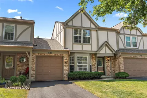 14746 Lakeview Dr, Orland Park, IL 60462