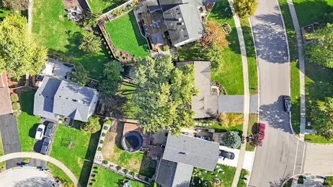 View/Area - 2482 Hedge Row Dr, Aurora, IL 60502 photo 1 of 3