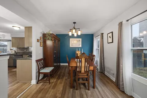 Dining - 2482 Hedge Row Dr, Aurora, IL 60502 photo 1 of 1