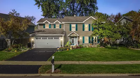 Exterior - 2482 Hedge Row Dr, Aurora, IL 60502 photo 5 of 5