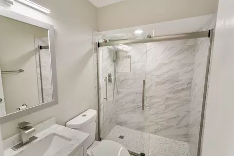 Bath - 27 W031 Cooley Ave, Winfield, IL 60190 photo 1 of 3