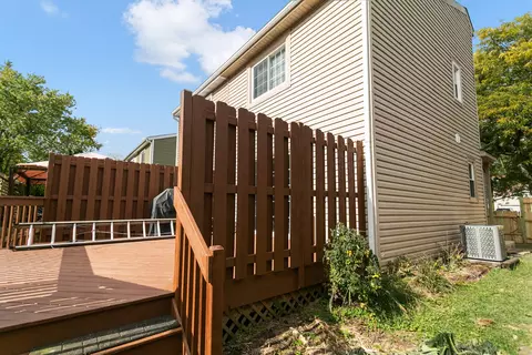 Exterior - 27 W031 Cooley Ave, Winfield, IL 60190 photo 3 of 4