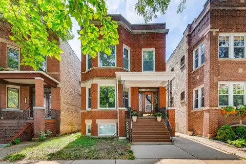 2147 W Addison St, Chicago, IL 60618