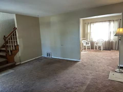 519 E 109th St, Chicago, IL 60628 photo 2