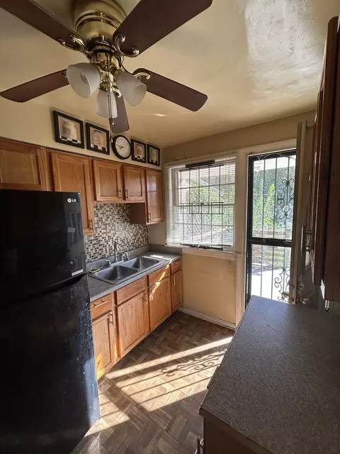 519 E 109th St, Chicago, IL 60628 photo 3