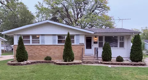 18905 Park Ave, Lansing, IL 60438