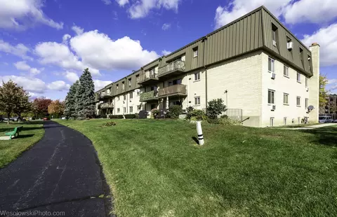 577 Fairway View Dr #1J, Wheeling, IL 60090 photo 25