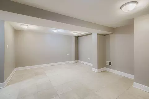 Other - 2131 Ash St #G, Des Plaines, IL 60018 photo 2 of 3