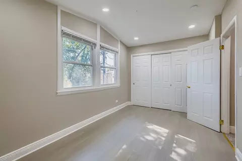 Bedroom - 2131 Ash St #G, Des Plaines, IL 60018 photo 1 of 4