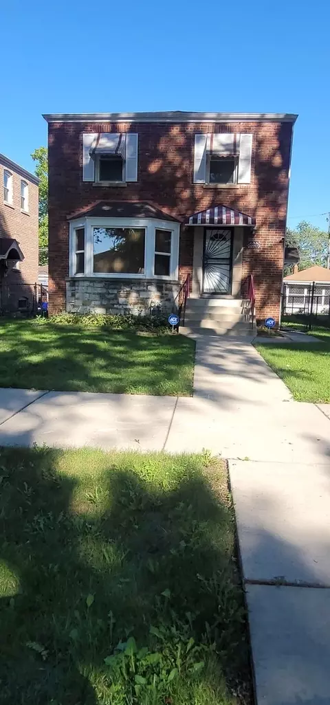 12217 S La Salle St, Chicago, IL 60628