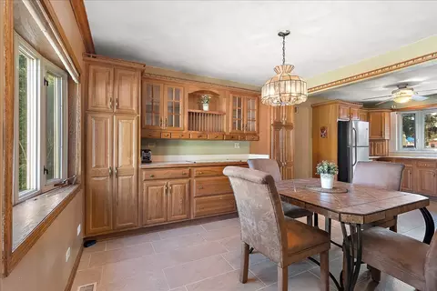 11201 S Normandy Ave, Worth, IL 60482 photo 11