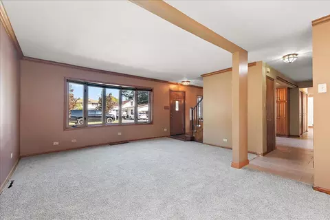 11201 S Normandy Ave, Worth, IL 60482 photo 7