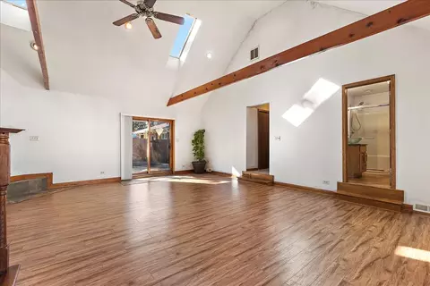11201 S Normandy Ave, Worth, IL 60482 photo 17