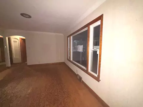 Living - 2320 W 101st St, Chicago, IL 60643 photo 5 of 5
