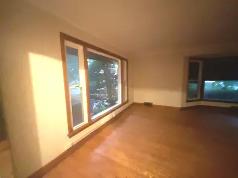 Living - 2320 W 101st St, Chicago, IL 60643 photo 1 of 5