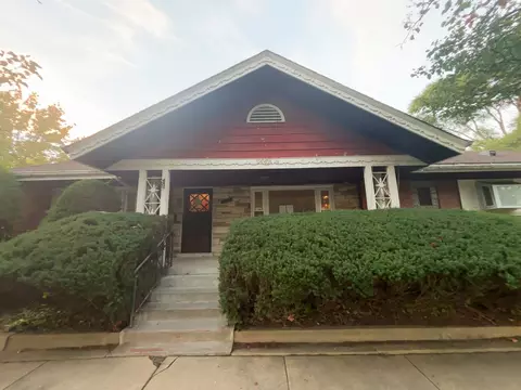 Exterior - 2320 W 101st St, Chicago, IL 60643 photo 6 of 9