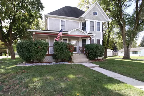 310 E Main St, Gardner, IL 60424