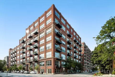 1500 W Monroe St #220, Chicago, IL 60607